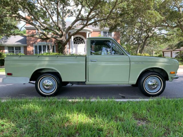 Datsun Pickup 1971 image number 27