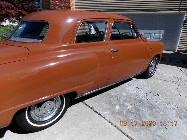 Studebaker Champion 1948 image number 2