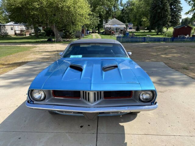 Plymouth Barracuda 1974 image number 1