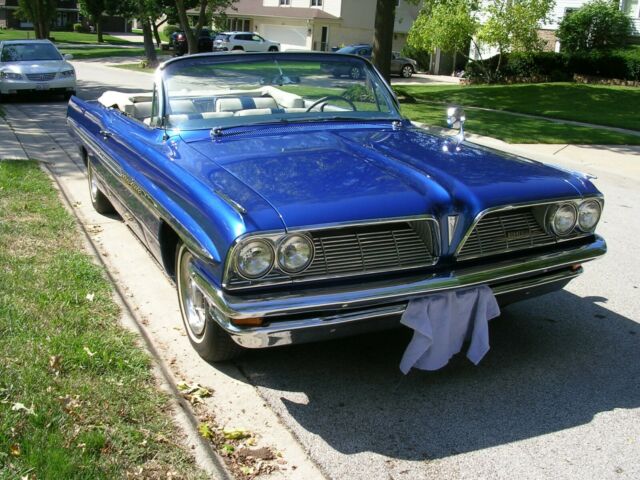 Pontiac Bonneville 1961 image number 26