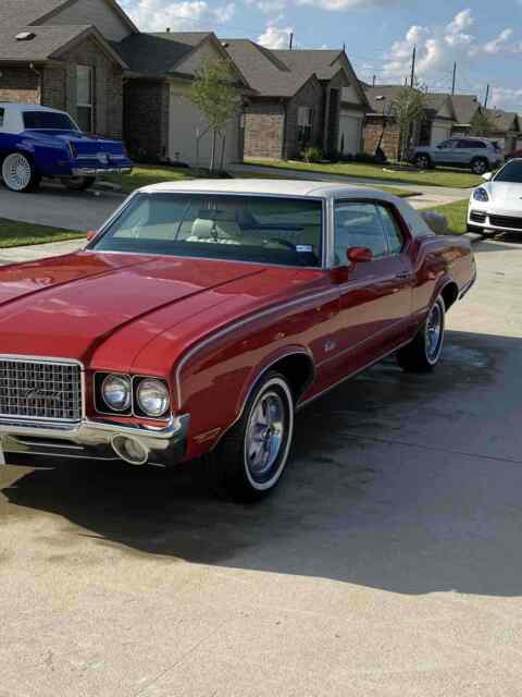 Oldsmobile Cutlass 1972 image number 2