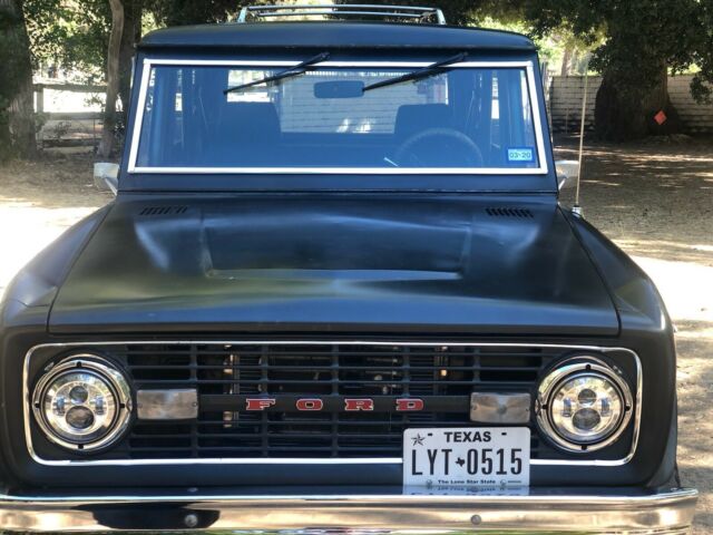 Ford Bronco 1977 image number 3