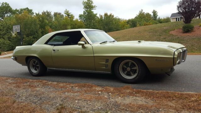 Pontiac Firebird 1969 image number 0