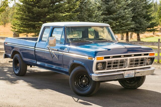 Ford F-250 1977 image number 0