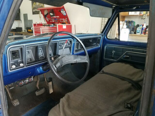 Ford F-250 1977 image number 37