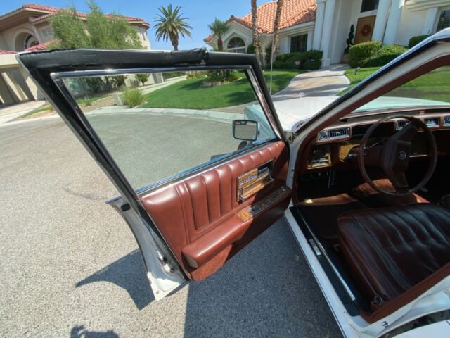 Cadillac Seville 1979 image number 29