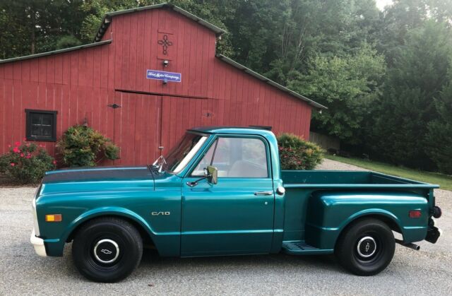 Chevrolet C-10 1969 image number 0