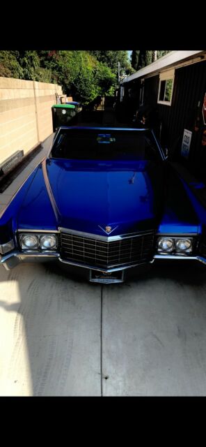 Cadillac DeVille Convertible 1969 image number 33