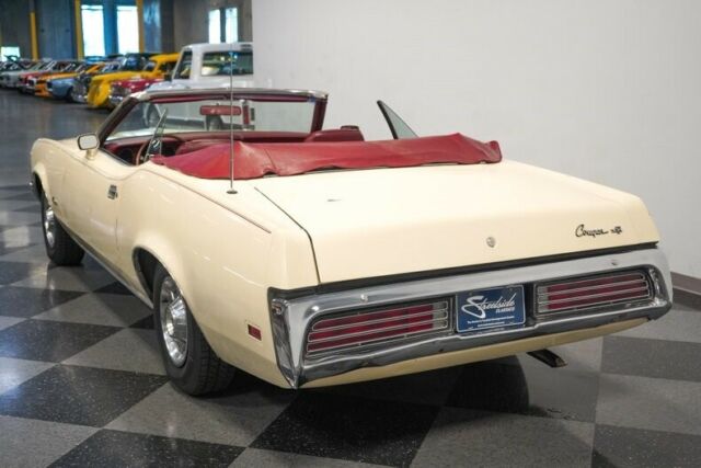 Mercury Cougar 1972 image number 10