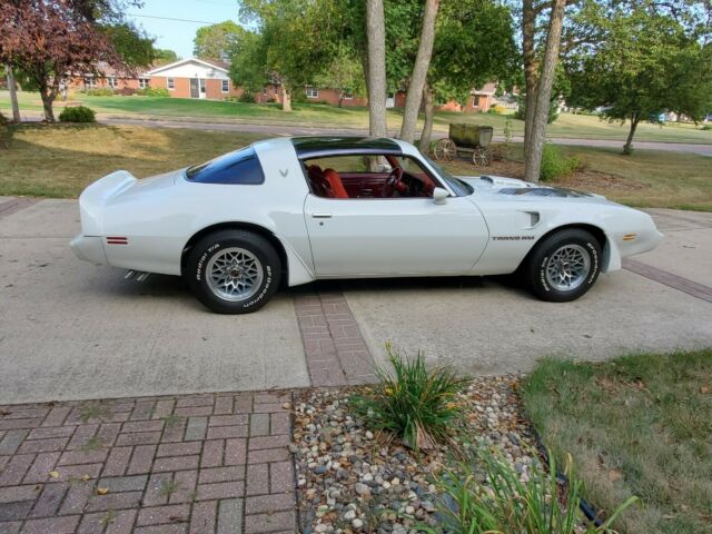 Pontiac Trans Am 1979 image number 28