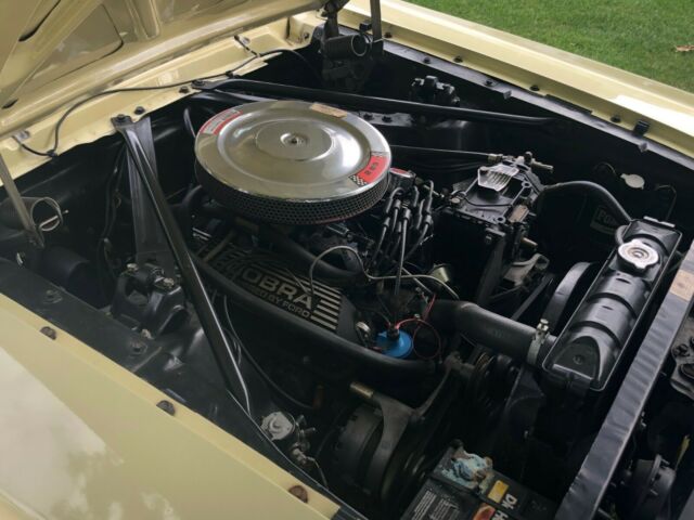 Ford Mustang 1966 image number 2