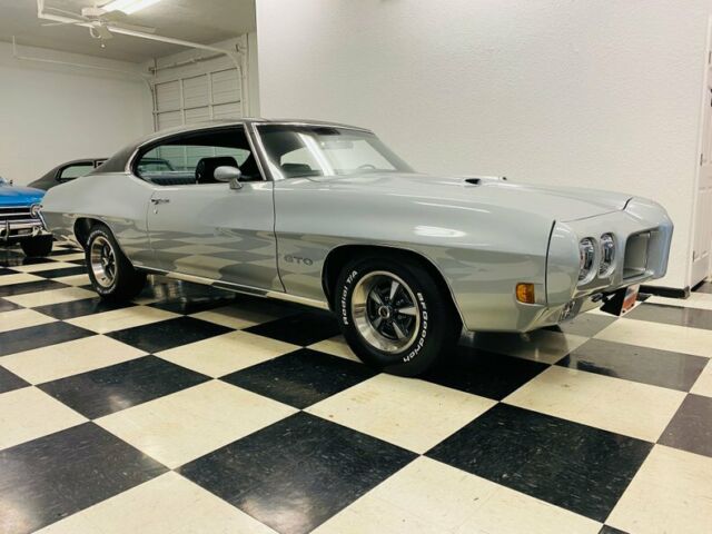 Pontiac GTO 1970 image number 1