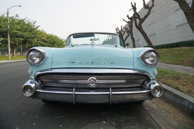 Buick Super 364/300HP 4BBL V8 Convertible 1957 image number 32