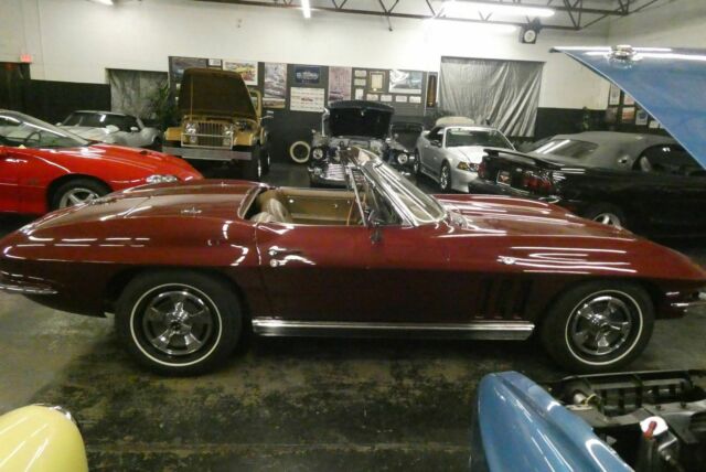 Chevrolet Corvette 1966 image number 7