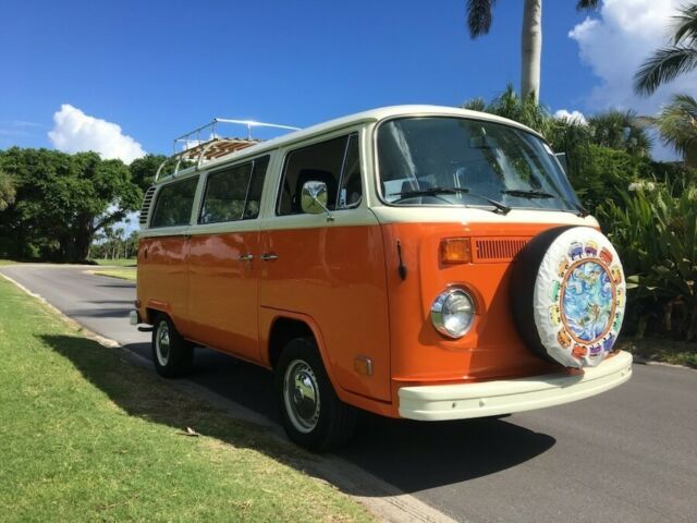 Volkswagen Bus/Vanagon 1975 image number 13