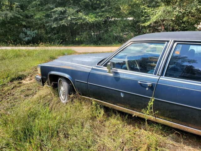 Cadillac Fleetwood 75 Brougham 1979 image number 5