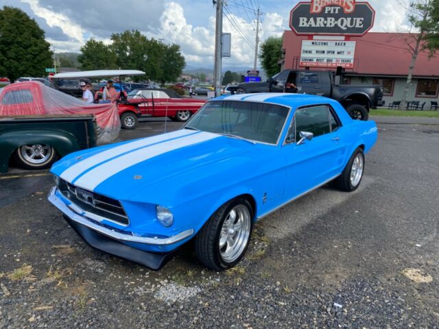 Ford Mustang 1967 image number 33