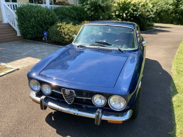 Alfa Romeo GTV 1974 image number 27