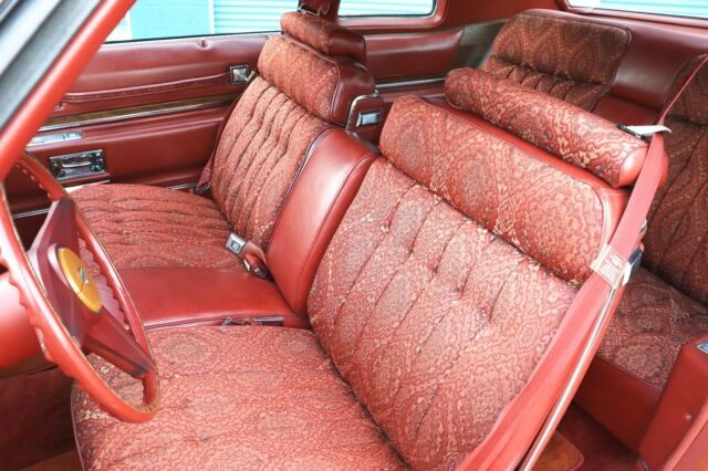 Cadillac DeVille 1974 image number 35