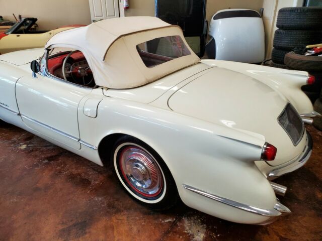 Chevrolet Corvette 1954 image number 17