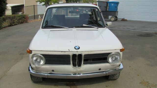 BMW 2002 1970 image number 1