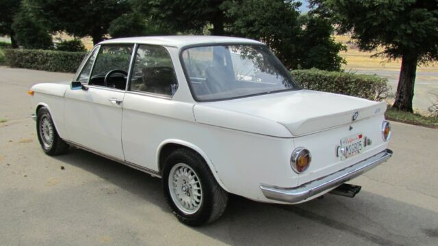 BMW 2002 1970 image number 26