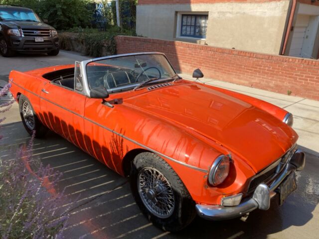 MG MGB 1964 image number 2