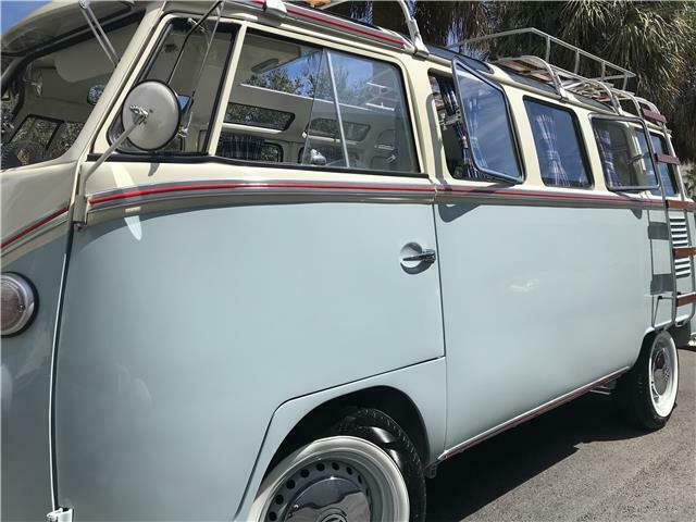 Volkswagen Bus/Vanagon 1969 image number 15