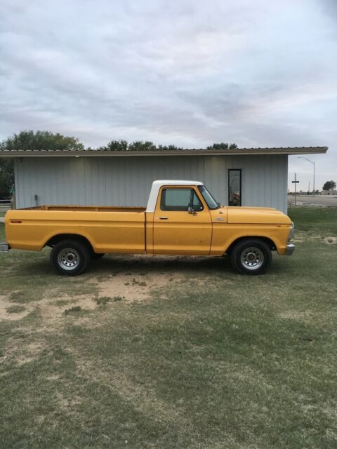 Ford F150 Custom 1978 image number 1