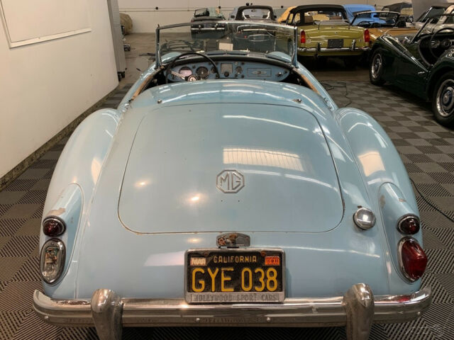 MG MGA 1960 image number 10