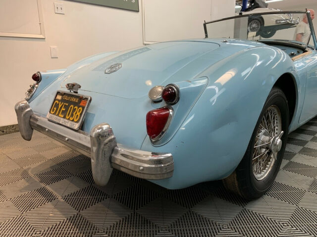 MG MGA 1960 image number 21