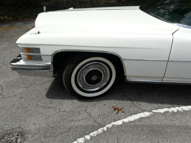 Cadillac DeVille 1974 image number 1