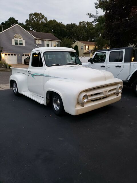 Ford F-100 1954 image number 0