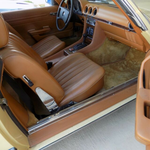 Mercedes-Benz SL-Class 1979 image number 30