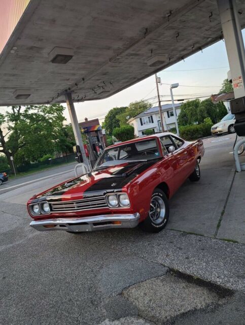 Plymouth Road Runner 1969 image number 0