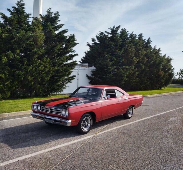 Plymouth Road Runner 1969 image number 1