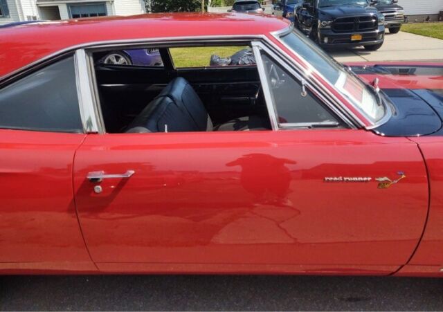 Plymouth Road Runner 1969 image number 16