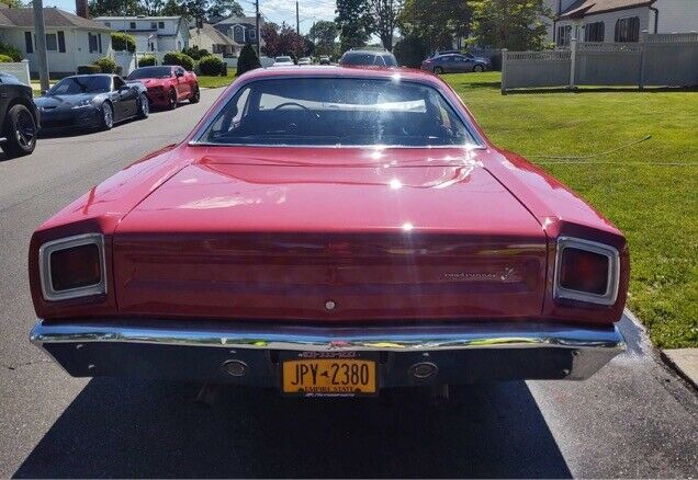 Plymouth Road Runner 1969 image number 17