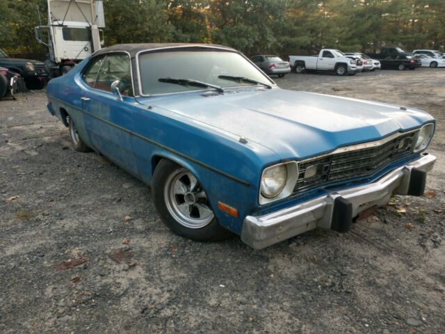 Plymouth Duster 1974 image number 23