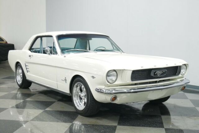 Ford Mustang 1966 image number 17