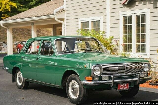 Volga GAZ-24 1979 image number 32