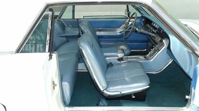 Ford Thunderbird 1964 image number 34