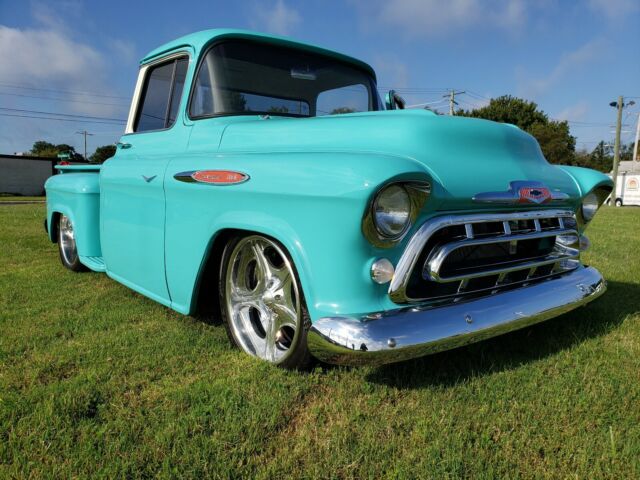 Chevrolet Pickup 1957 image number 33