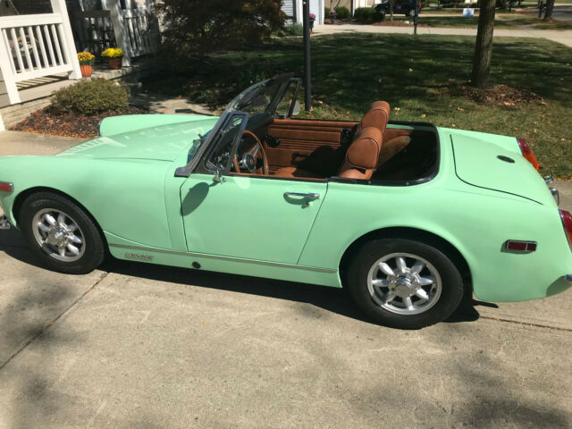 MG Midget 1973 image number 21