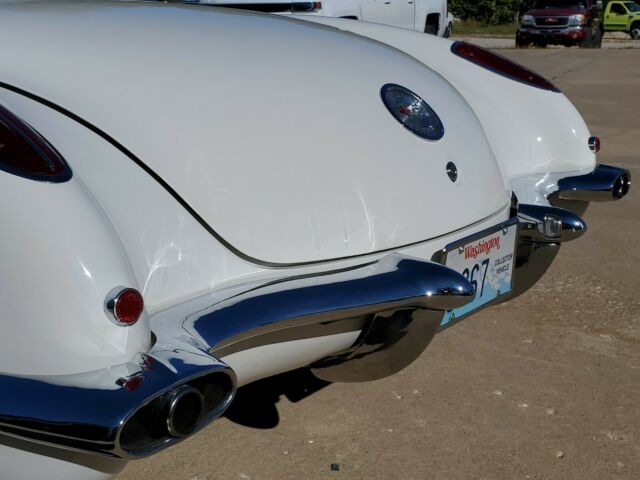 Chevrolet Corvette 1959 image number 36