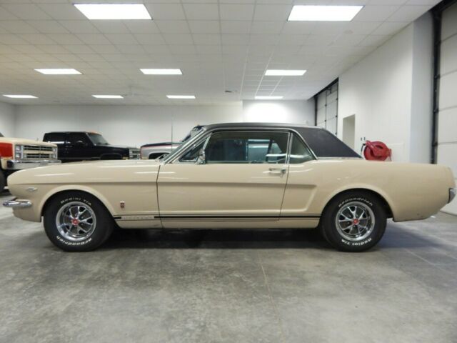 Ford Mustang 1966 image number 1