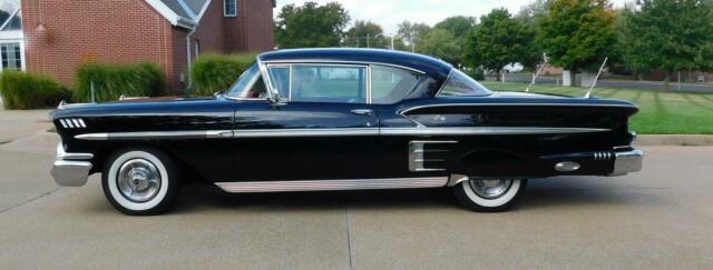 Chevrolet Impala 1958 image number 18