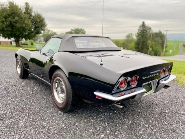 Chevrolet Corvette 1968 image number 14