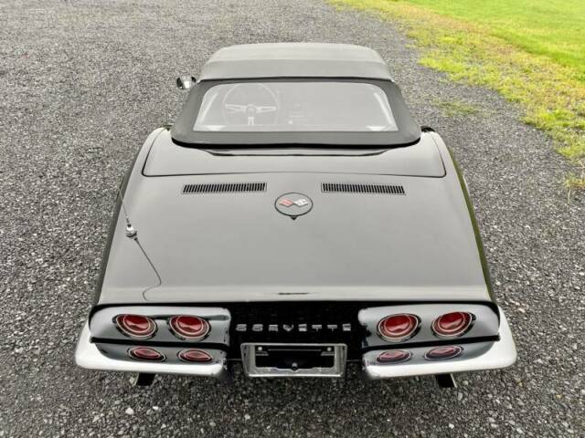 Chevrolet Corvette 1968 image number 16