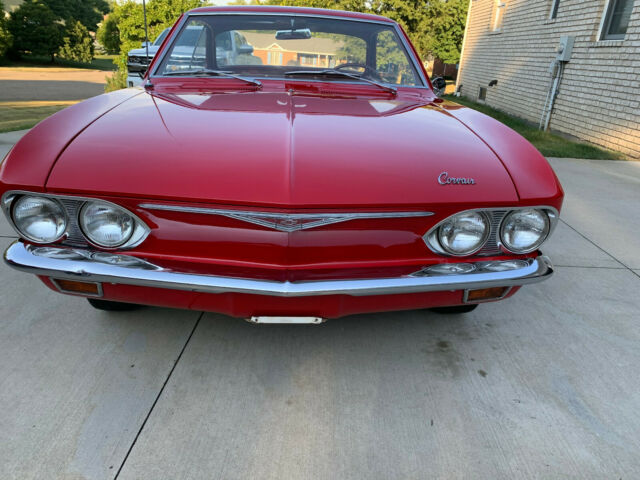 Chevrolet Corvair 1965 image number 1